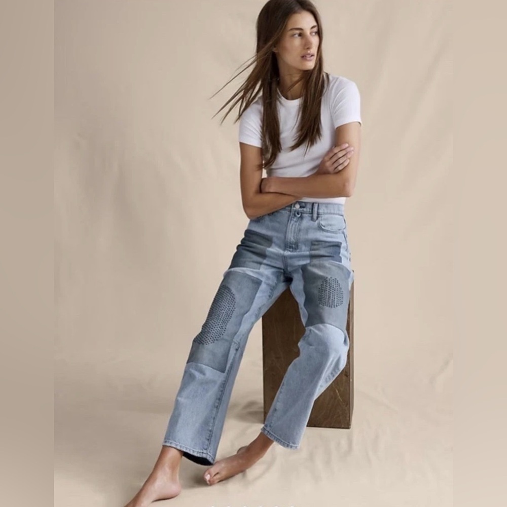NWT! Banana Republic Mid Rise Barrel Patchwork Ankle Jeans - Multiple (#825220)🩷